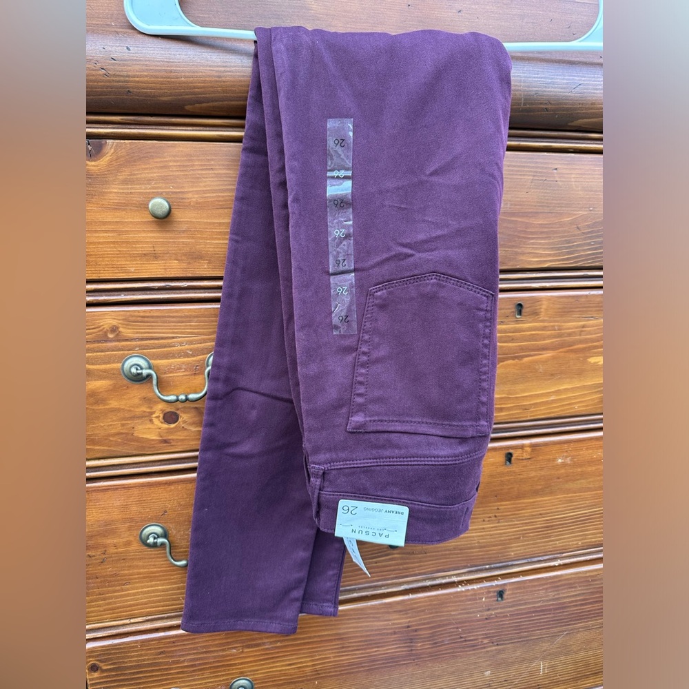 NWT burgundy pacsun brand jeggings